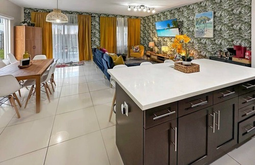Princeton Casa | Vacay Spot Family Spacious, BBQ, Park Boat, go FL Keys