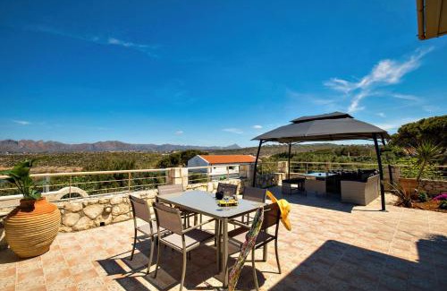 Chania Villa | Vagioni Seaside Villa