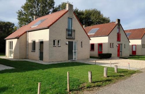 Ewijk Casa | Vakantiehuis 6pers op park 't Broeckhuys in Ewijk groot Zwemplas in het land van Maas & Waal niet voor arbeidsmigranten