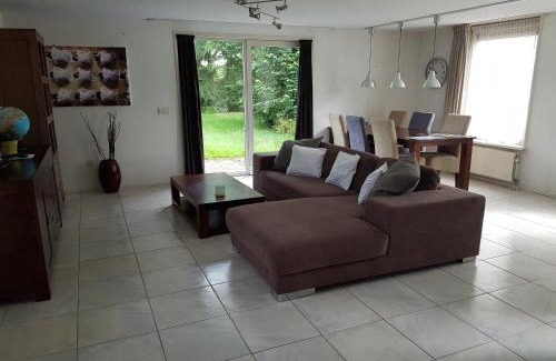 Houten Villa | Vakantiehuis Achterhuis Ons Hoekje