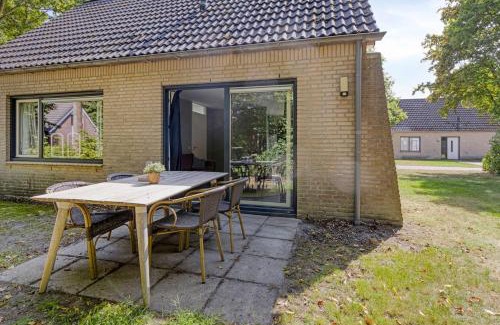 Hoeven Casa | Vakantiehuis - Brabantse gezelligheid met sauna VP098