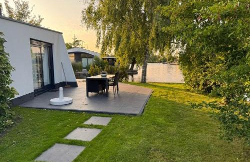 Lemmer Casa | Vakantiehuis Lemmer aan het water