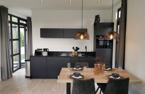 Scherpenisse Chalet De Esquí | Vakantiepark de Zeeuwse Parel - De Witte Parel