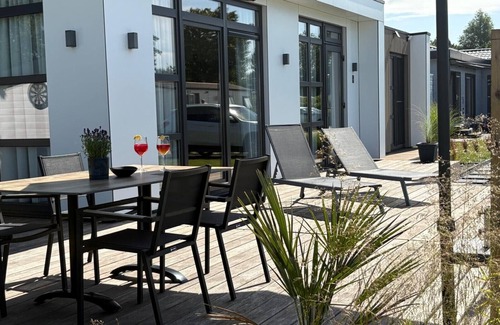 Scherpenisse Chalet De Esquí | Vakantiepark de Zeeuwse Parel - De Witte Parel