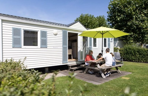 Jabbeke Chalet De Esquí | Vakantiepark Klein Strand - Comfort Chalet 6p