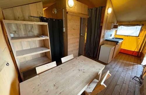 Jabbeke Chalet De Esquí | Vakantiepark Klein Strand - Glamping 4p