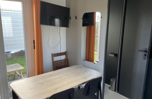 Jabbeke Chalet De Esquí | Vakantiepark Klein Strand - Cottage 6p