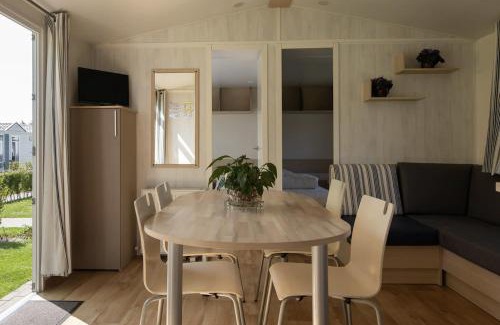 Jabbeke Chalet De Esquí | Vakantiepark Klein Strand - Comfort Chalet 4p