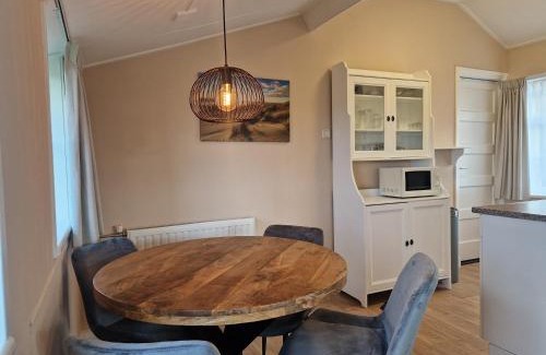 Meliskerke Casa | Vakantiewoning de Wilg met grote tuin