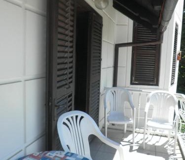 Pecs Cama Y Desayuno | Valcsics Villa Panzió