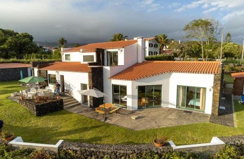 Angra do Heroismo Casa | Vale Dos Milhafres