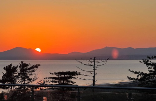 Harlech Cabaña | Valerian Lodge