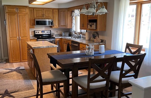 Sturgeon Bay Casa | Valhalla Guest House on the Waterfront