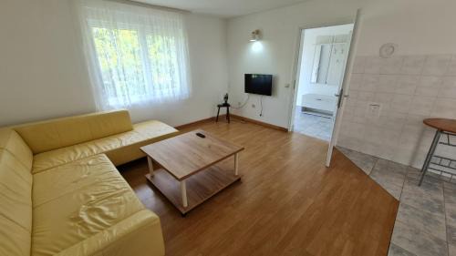Valjevo Casa | Valjevo vikendica, stan na dan
