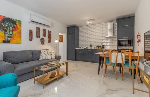 Valletta Apartamento | Valletta nineteen forty, Central and newly renovated Valletta apartment