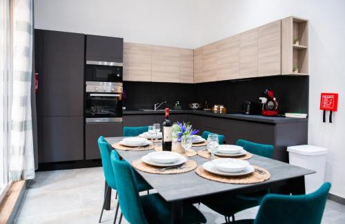 Floriana Apartamento | Valletta Waterfront Backyard Flat by ArcoBnb
