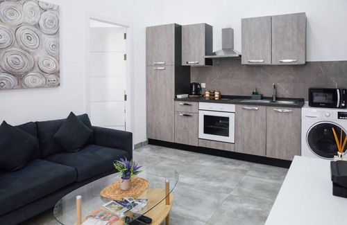 Floriana Apartamento | Valletta Waterfront 2BR Flat by ArcoBnb