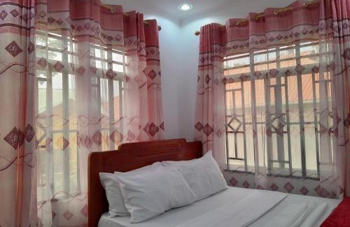 Mbezi Cama Y Desayuno | Valley Breeze Hotel