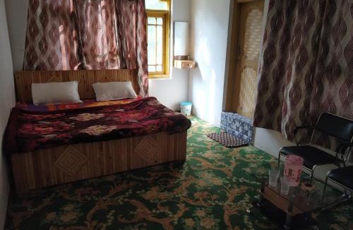 Srinagar Casa | Valley holidays