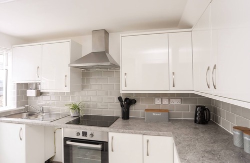 Valley Casa | VALLEY HOUSE, pet friendly, with a garden in Valley