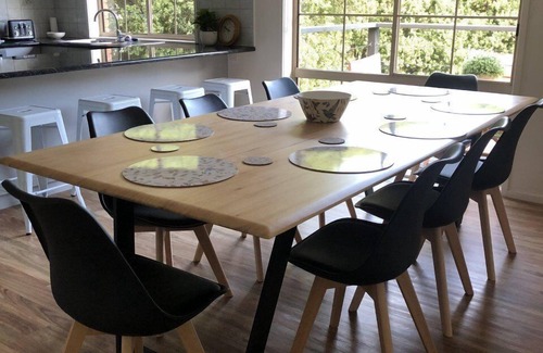 Healesville Casa | Valley House - stay with us in comfort
