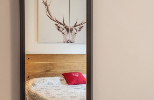 Valtournenche Apartamento | Apartamento con vistas al valle en el centro de Valtournenche