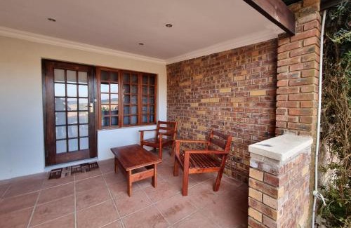 Dullstroom Hotel | Valley View dullstroom - check in at The Highlander Hotel