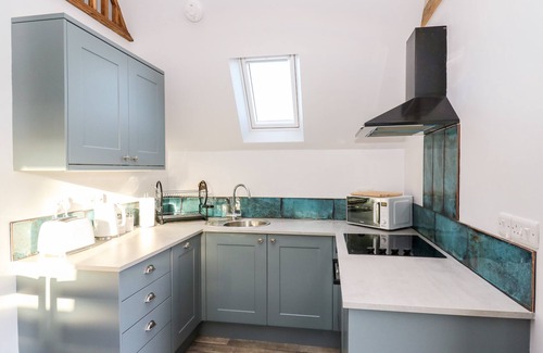 Llandysul Cabaña | Valley View Hideaway