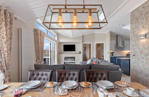 Penally Chalet De Esquí | Valley View - Luxury Lodge, Hot Tub, Walk to Beach