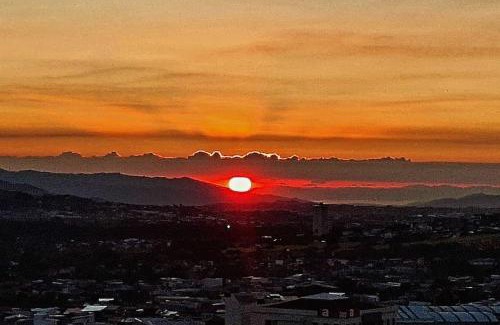 Rincon de Sabanilla Apartamento | Valley Views -Cozy and Matchless Views of San Jose