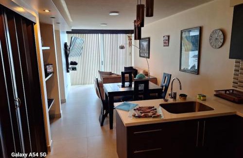 Rincon de Sabanilla Apartamento | Valley Views -Cozy and Matchless Views of San Jose