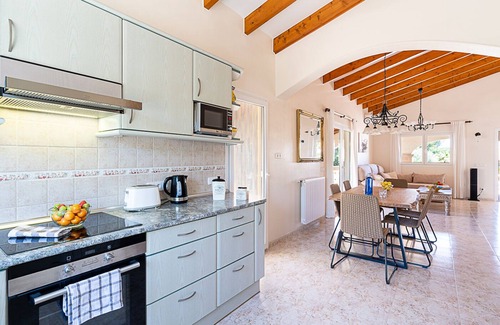 Son Serra de Marina Casa | Valoca Wellnessurlaub mit Pool & Whirlpool in Son Serra de Marina