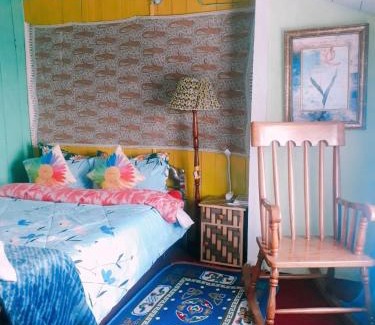 Darjeeling Hotel | Vamoose Quaint Wood Cottage