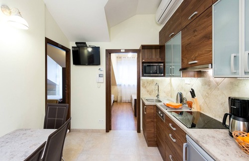 Wesoła Zachod Apartamento | Vanilla 3, 4bdr 2bth apartment 5min to Krakow's Main Square