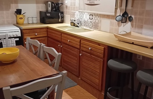 Ilisia Apartamento | Lugar de Vanna, área de Hilton, desayuno, línea directa del aeropuerto-Xbus del metro.