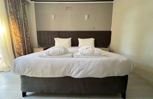 Hamamozu Cama Y Desayuno | Vanna Termal Hotel & Spa