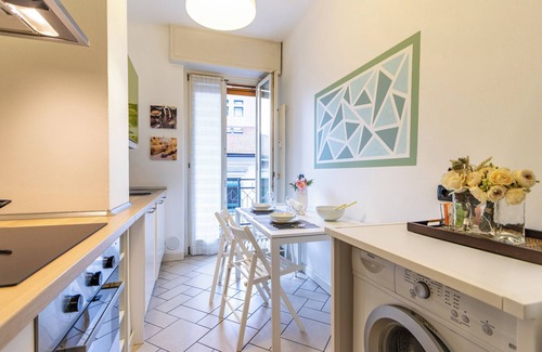 Downtown Apartamento | [varese Centro] Viva Apartment - Free Wifi