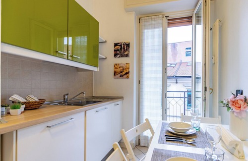 Downtown Apartamento | [varese Centro] Viva Apartment - Free Wifi