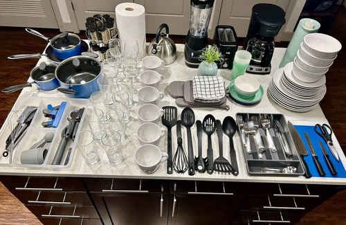 Woodlake - Briar Meadow Apartamento | Vargos Long term Gym pool 2B2B King fully equipped