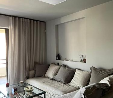 Varkiza Apartamento | Varkiza Cozy Seaside Apartment