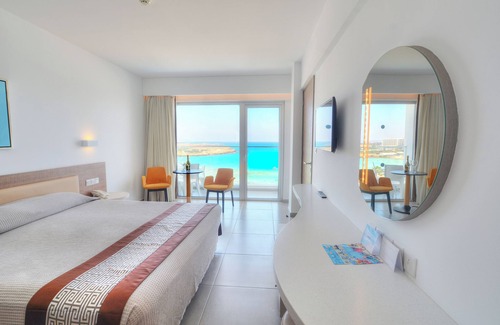Ayia Napa Hotel | Vassos Nissi Plage Hotel & Spa