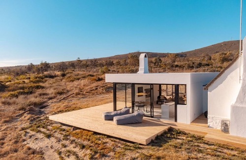 Yzerfontein Cabaña | Vast open spaces and tranquility awaits you