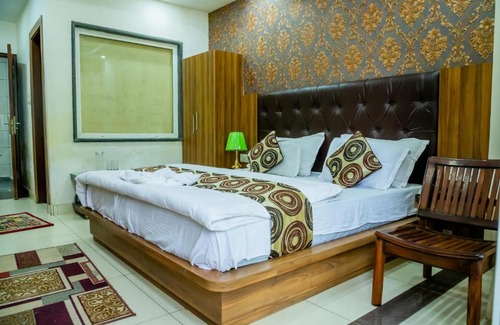 Dharamshala Hotel | Vatika Heights