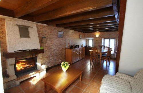 Saint-Cyr Casa | Vedeix