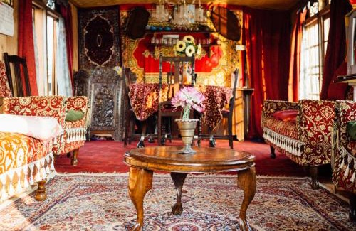 Dal Lake Alquiler De Eote | Veena Palace Group Of Houseboats