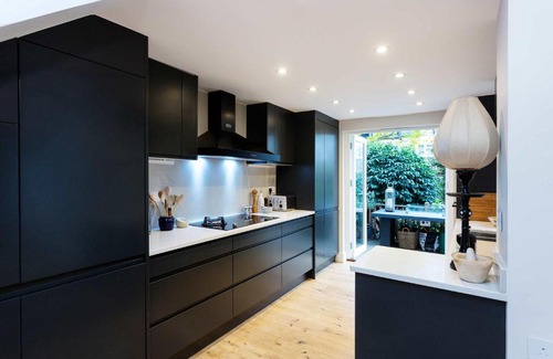 Stockwell Casa | Veeve - Stockwell Sophistication