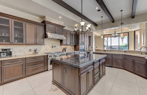 Spring Valley Casa | Vegas Home Resort w Pool, Spa, Theater Room - 10 Minutes from the Strip