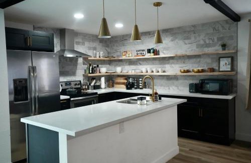 Las Vegas Casa | Vegas Vacation Home with Pool 5 min to The Strip and Fremont Street