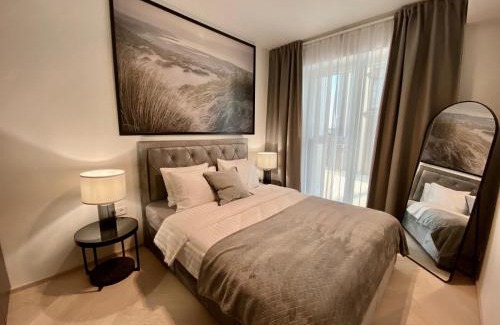 Kesklinn Apartamento | Vektor Premium Apartment with Rooftop Garden & Free Parking