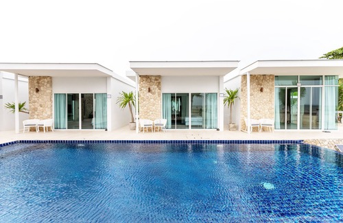Puk Tian Villa | Vela villa de lujo frente al mar Cha am, Tailandia